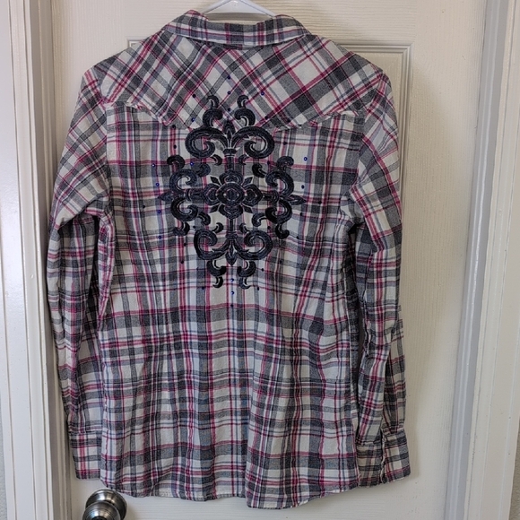 Ariat Women's Plaid Button-Down Shirt - Pink and Gray Embroided Back - Picture 5 of 11